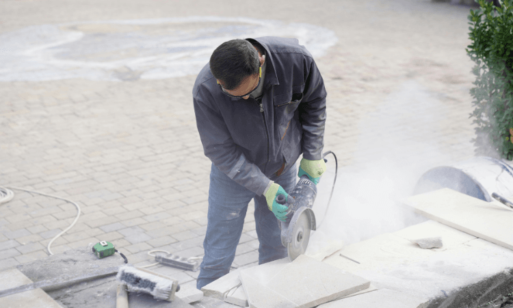 Bahaya Debu Proyek AC