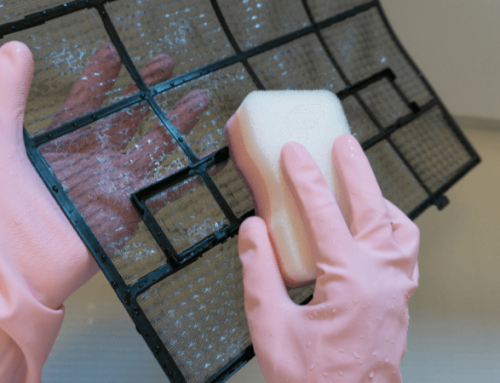 Fitur Self-Cleaning AC: Apakah Efektif Sebagai Cara Membersihkan AC?