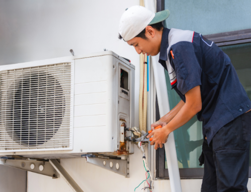 Tips Pasang Outdoor AC di Balkon Sempit Agar Mesin Awet